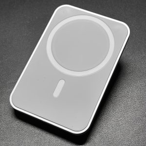 15W High-Speed Magnetic Wireless Car Charging Holder - Fast Charging, Easy Installation, Adjustable Phone Holder, Non-Battery, USB Type-C Connector, Convenient, Beautiful, Simple, The Best Choice for Travel And Gift Giving